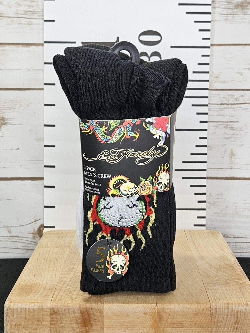 Ed Hardy Men’s Crew Socks - 3 Black 2 White (5 Pack)